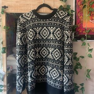 H&M black and white knit sweater
